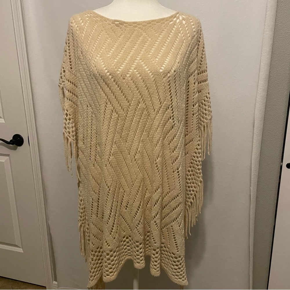Beautiful Beige Poncho great condition one size